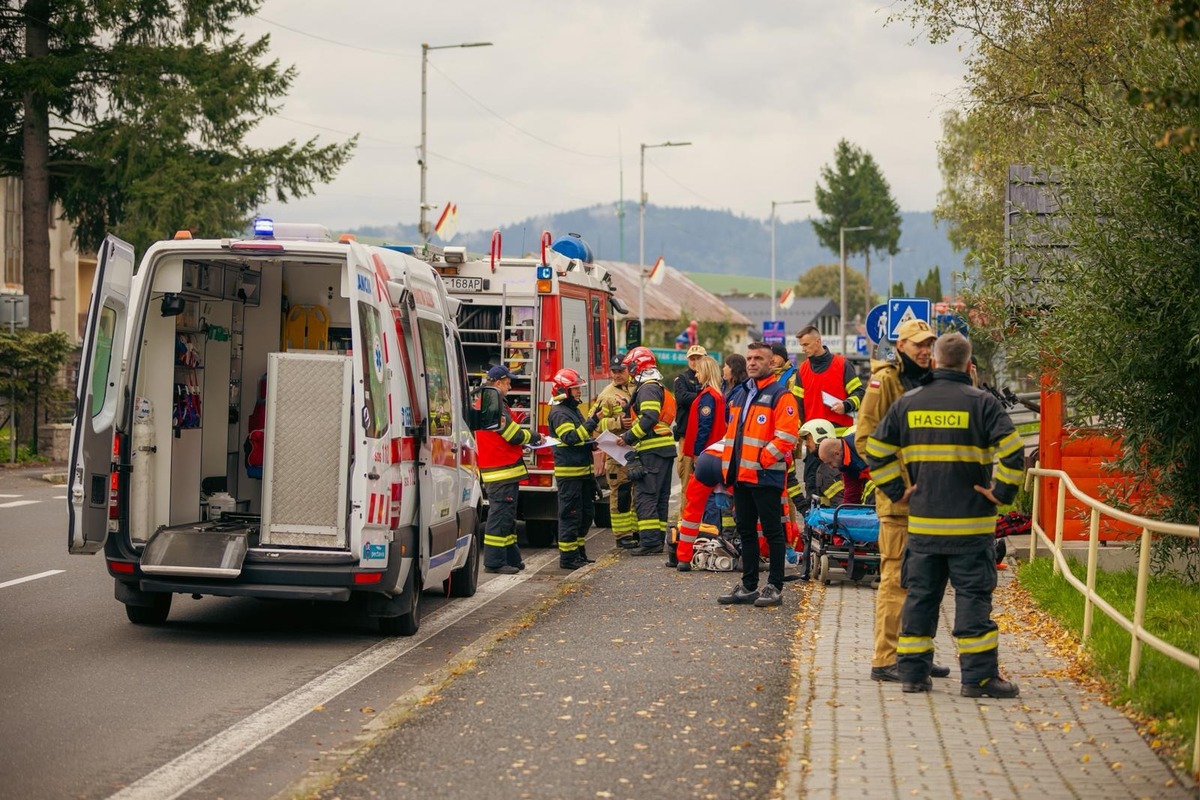 VIDEO: Na Dunajci trénovali Slováci aj Poliaci: zásah pri prevrátenej plti, foto 5
