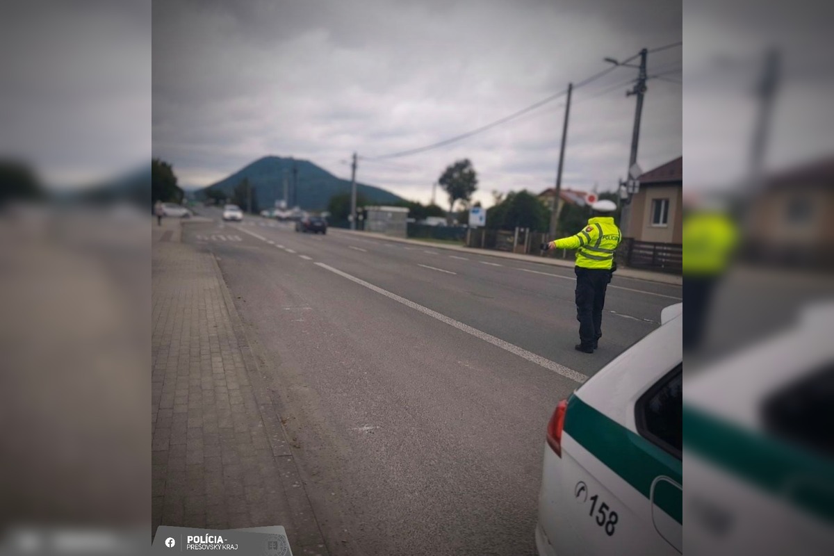 FOTO: V Prešovskom kraji deň bez nehody: 319 priestupkov, žiadny alkohol, foto 1
