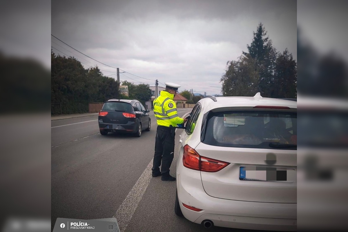 FOTO: V Prešovskom kraji deň bez nehody: 319 priestupkov, žiadny alkohol, foto 3