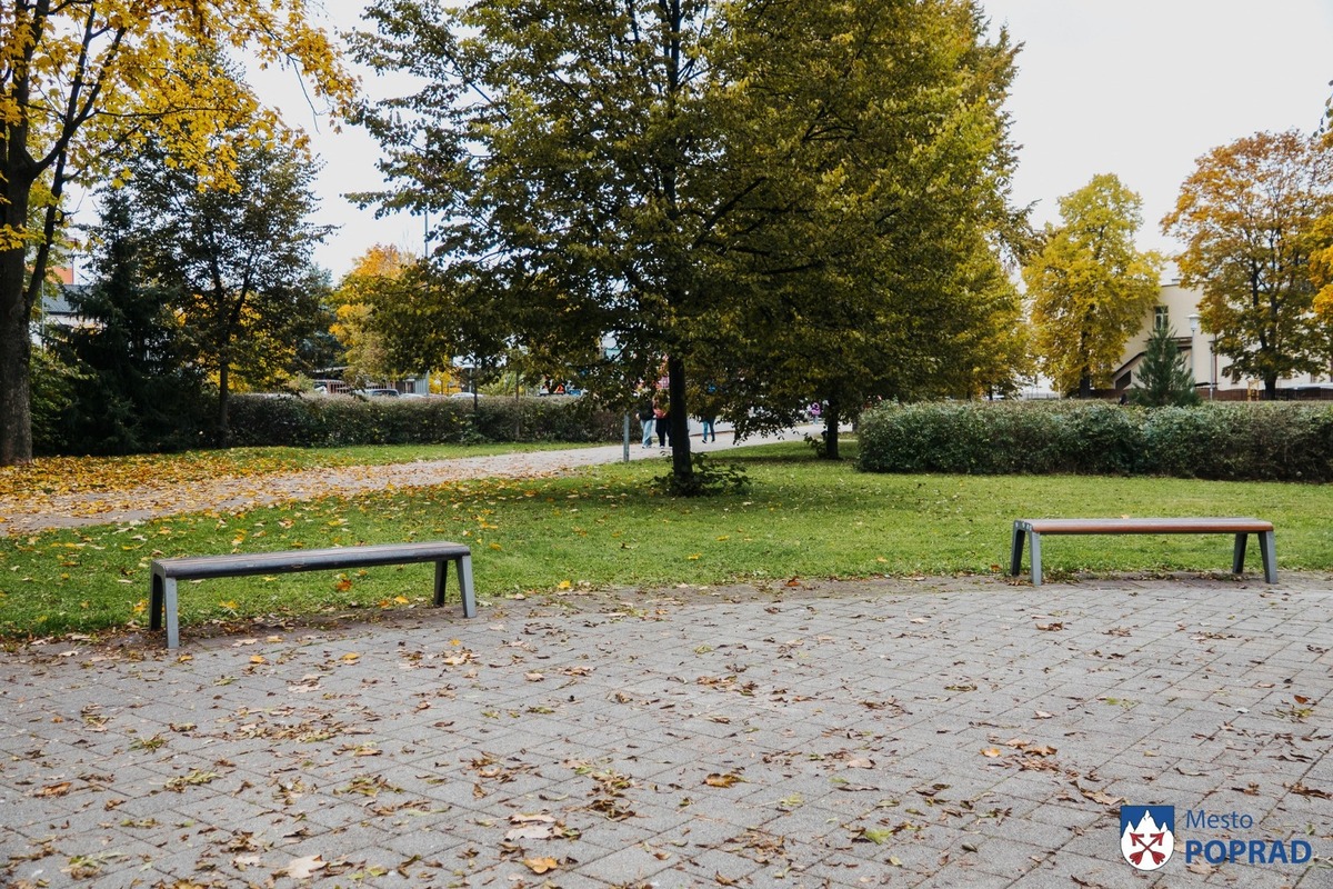 FOTO: V staničnom parku je konečne pokoj, polícia tam hliadkuje denne, foto 1
