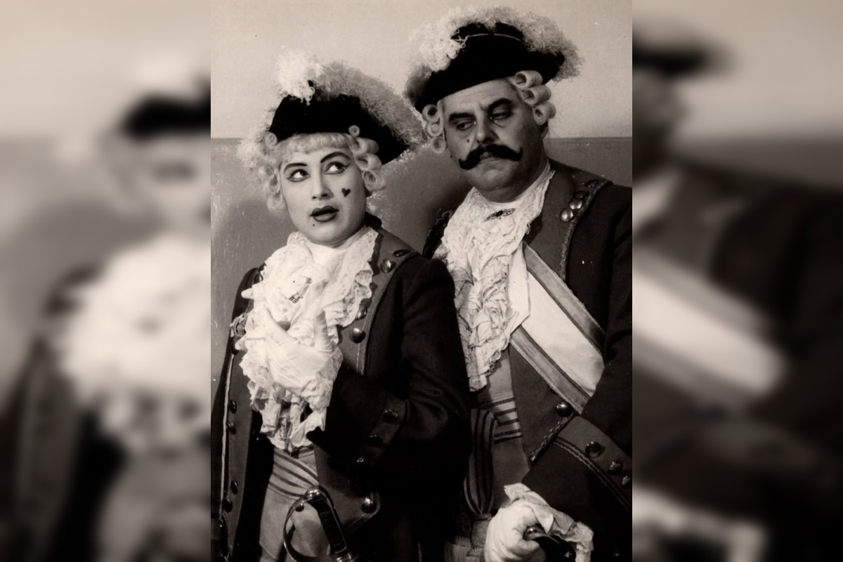 FOTO: Fanúšikovia smútia za legendou prešovského divadla Júliou Korpášovou, foto 4