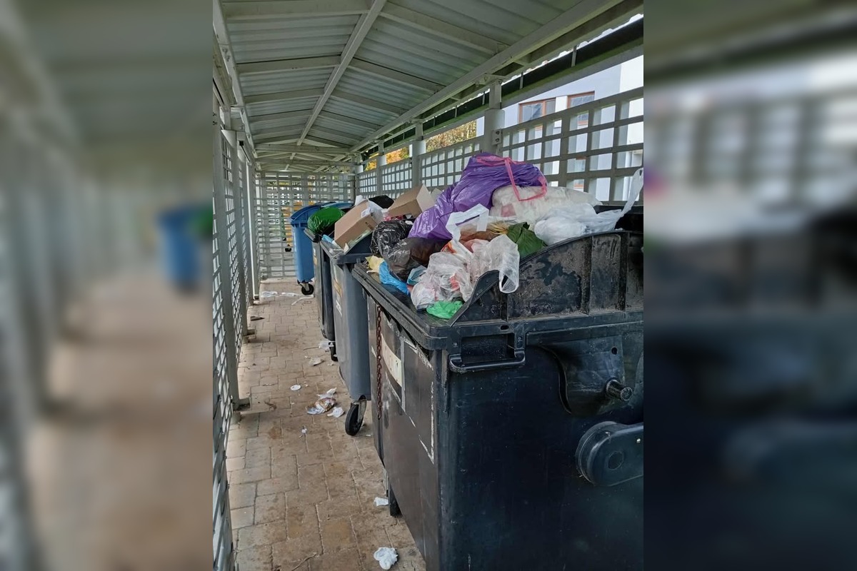 FOTO: Aktivisti bijú na poplach. Tatry zaplavil odpad, mesto vraj šetrí na vývoze, foto 3