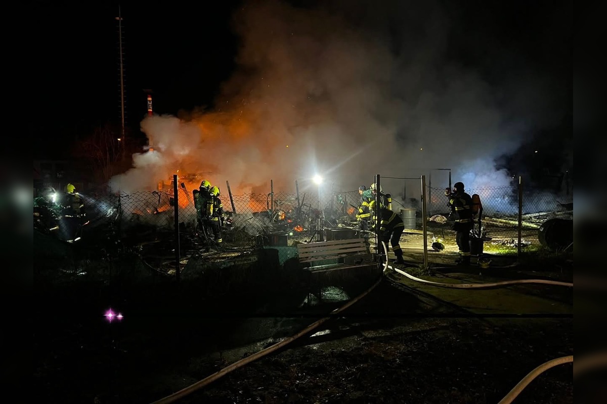 FOTO: Pri nočnom požiari v Poprade zhorelo obľúbené kultúrne stredisko, foto 2
