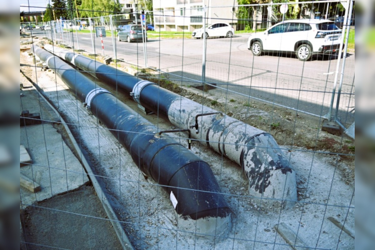 FOTO: Humenné maká na megaprojekte. Potrubia menia na záhony, foto 3