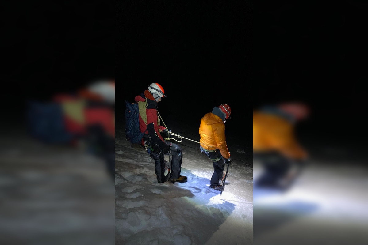 FOTO: Česky turista uviazol pri turistike vo Vysokých Tatrách, pomohli mu horskí záchranári, foto 1