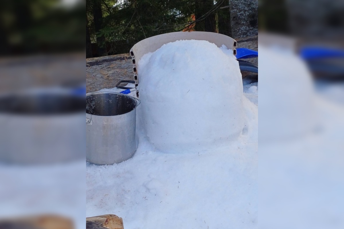 FOTO: Legendárny chatár z Rainerky chce Betlehem postaviť aj napriek počasiu, foto 1