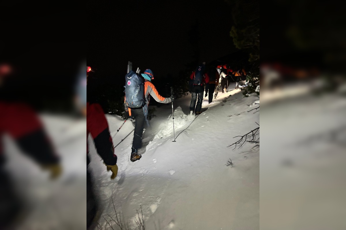 FOTO: Český turista sa v Tatrách poškymkol a zranil. Uviazol v snehu, foto 2