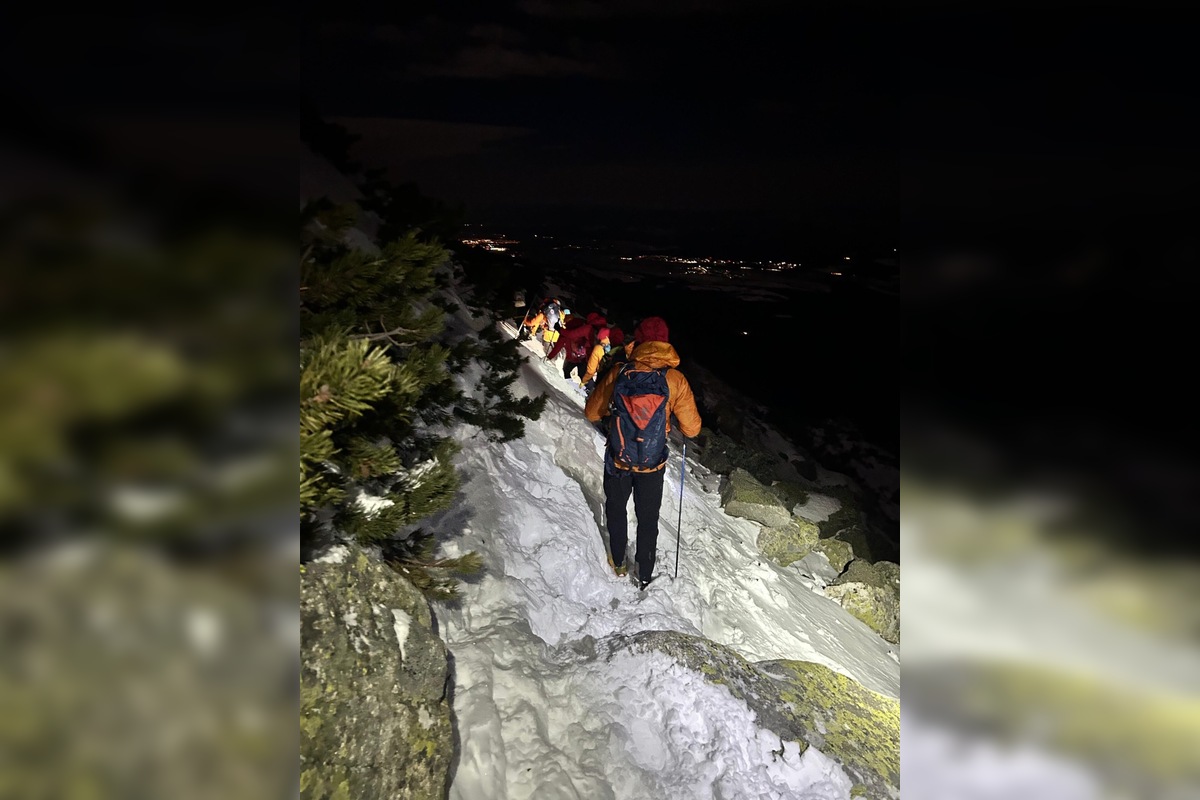 FOTO: Český turista sa v Tatrách poškymkol a zranil. Uviazol v snehu, foto 3
