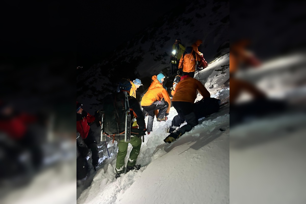 FOTO: Český turista sa v Tatrách poškymkol a zranil. Uviazol v snehu, foto 4