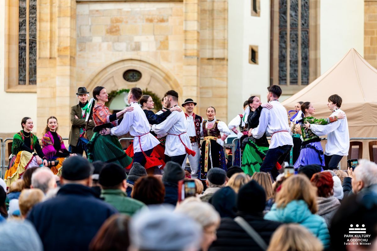 FOTO: Fašiangy v Prešove 2026. Sprievod, folklór a pochovávanie basy, foto 7