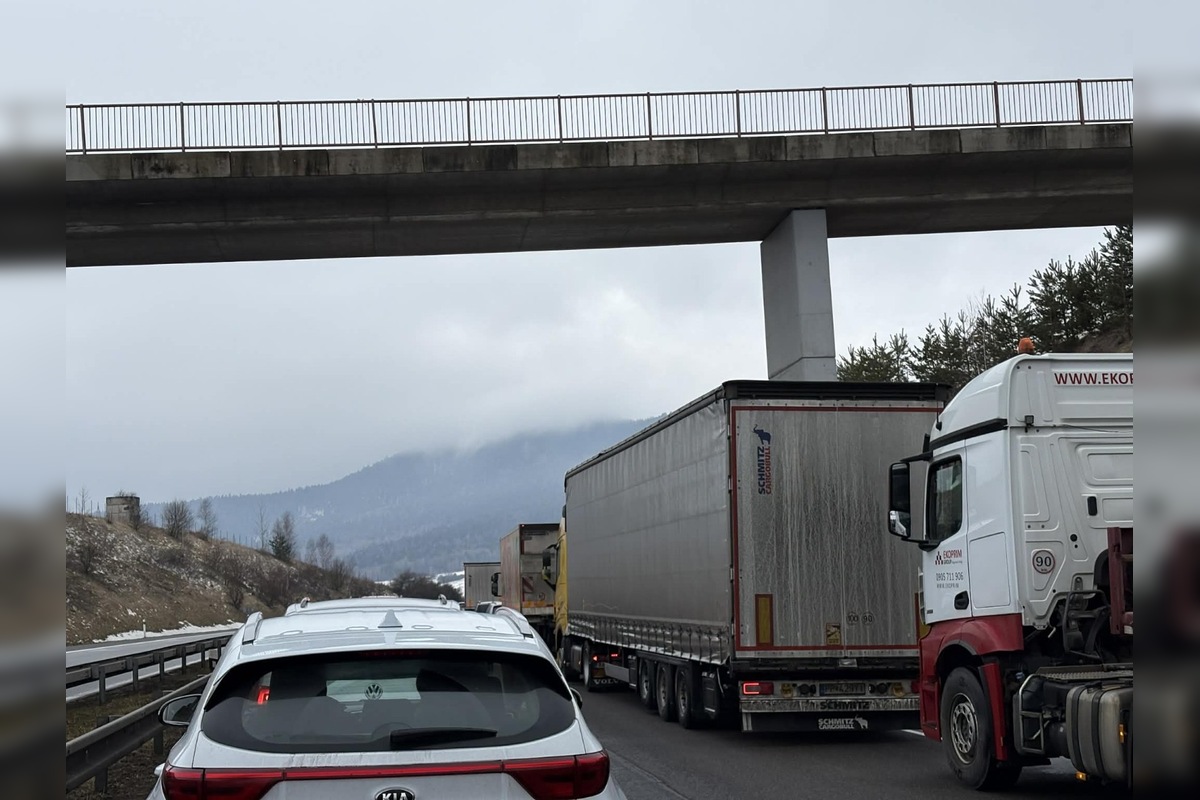 FOTO: Tunel Branisko bol obojsmerne uzatvorený, foto 3