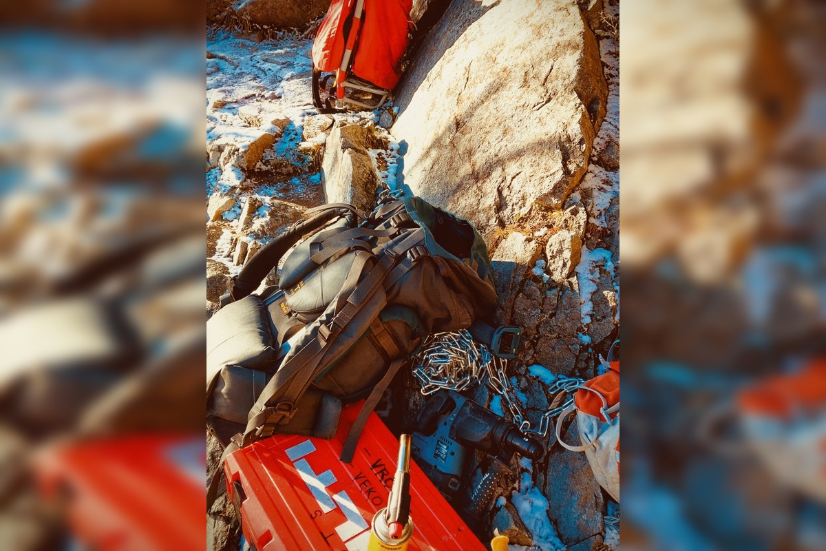 FOTO: V horách makajú aj v zime, Údržba chodníkov pokračuje, foto 5