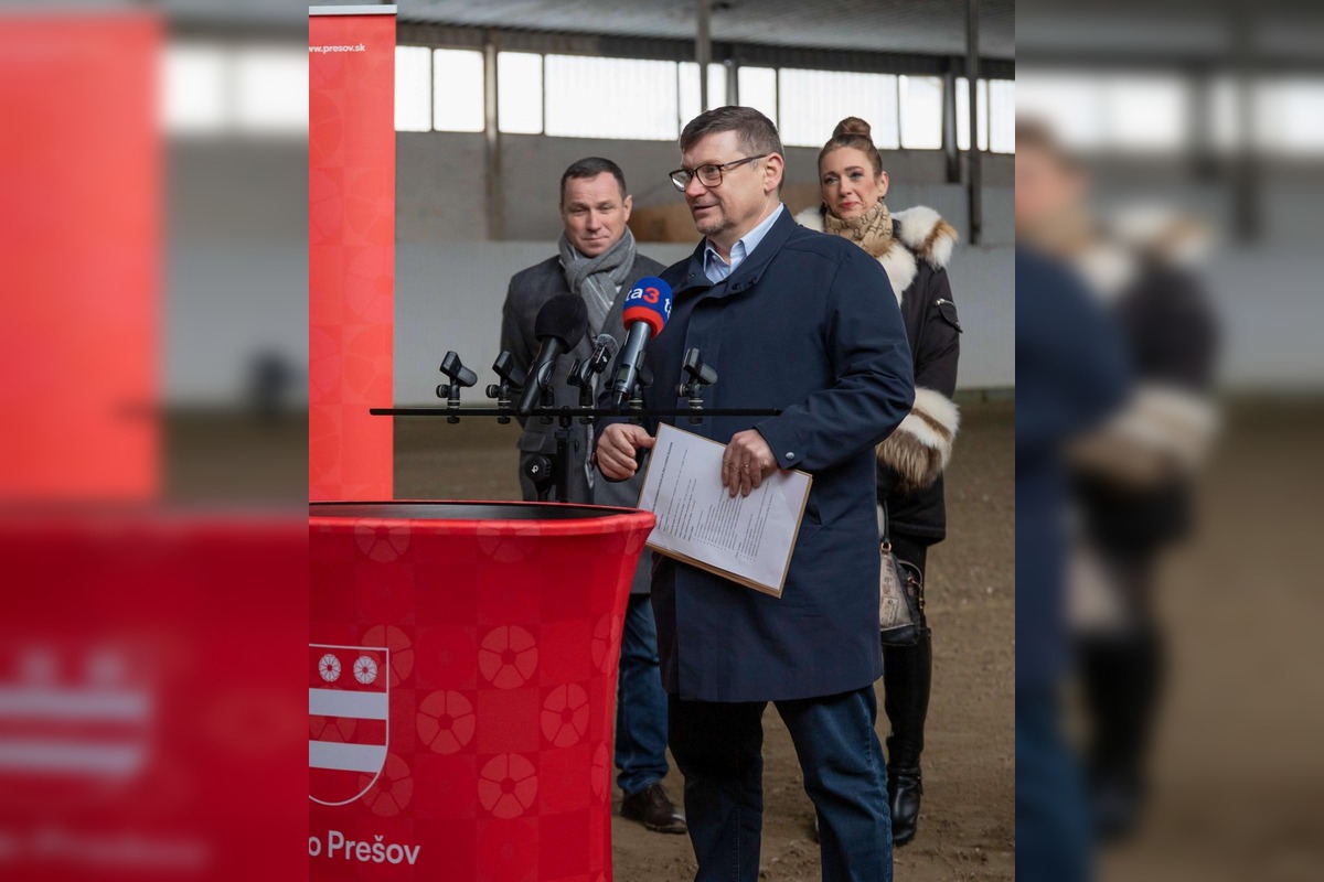 FOTO: Miliónová prestavba jazdiarne v Prešove sa začala, foto 2