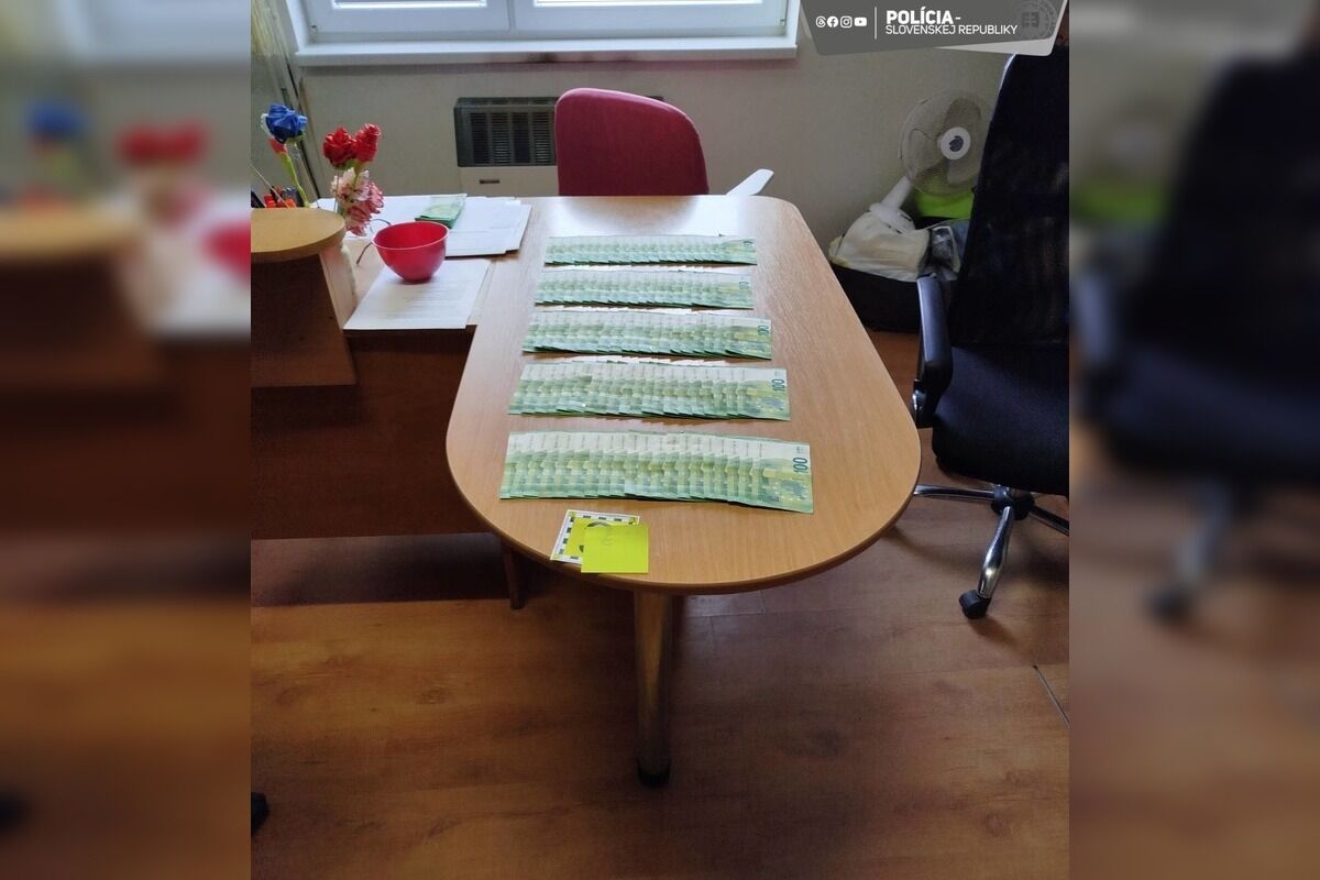 FOTO: Starosta prijal úplatok 92 500 eur, prípad smeruje pred súd, foto 4