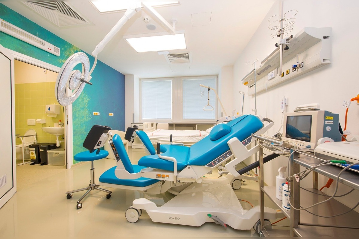 FOTO: Rekonštrukcia popradsej nemocnice sa blíži ku koncu, foto 18