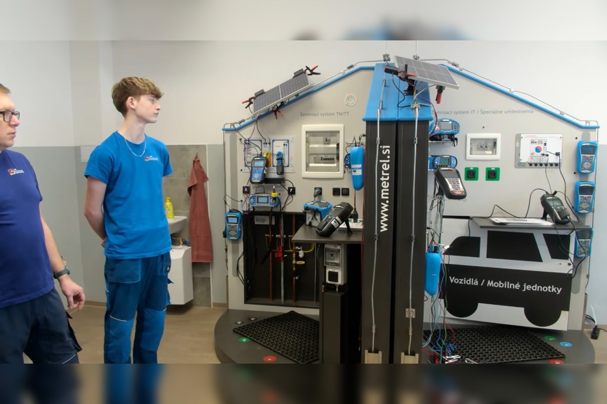 VIDEO: CNC, simulátory, dielne, nová investícia mení školu v Poprade, foto 12