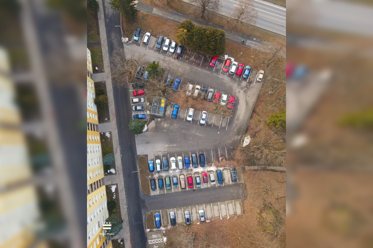 FOTO: Na Volgogradskej v Prešove bola dokončená rekonštrukcia parkoviska, foto 2