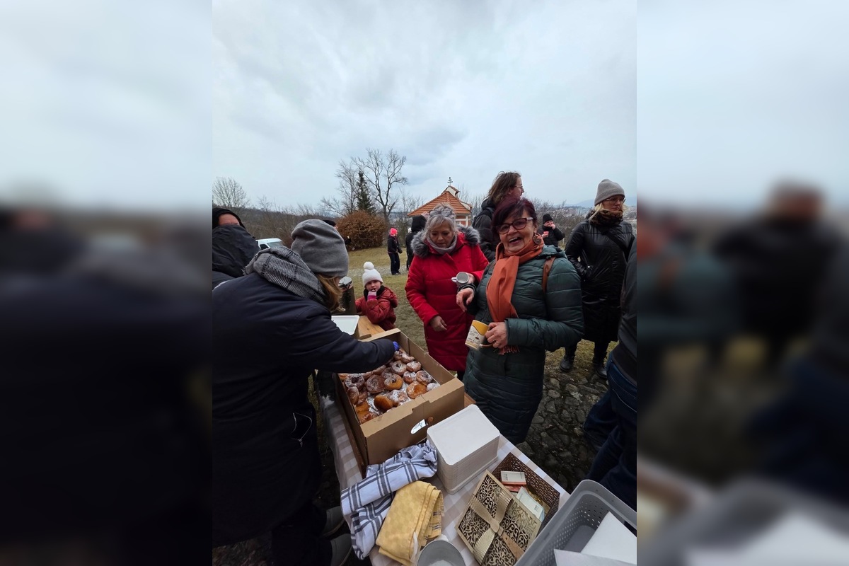 FOTO: Pri Kalvárii sa konal už 11. ročník výnimočného skutku lásky, foto 4