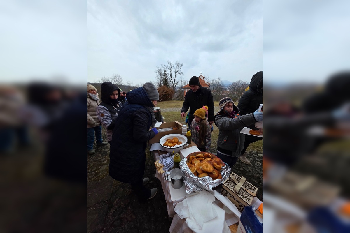 FOTO: Pri Kalvárii sa konal už 11. ročník výnimočného skutku lásky, foto 6