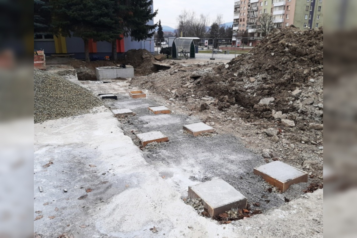 FOTO: Fontány v Humennom ožívajú, mesto investuje milióny, foto 1