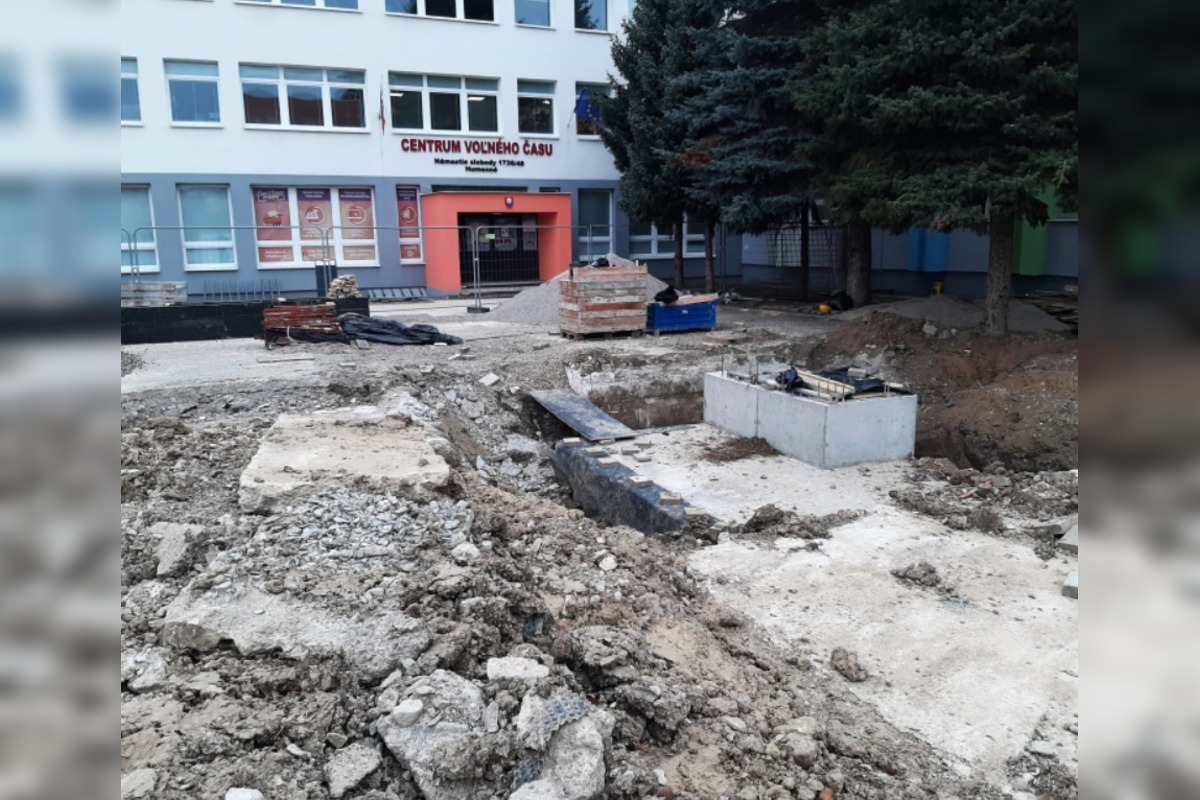 FOTO: Fontány v Humennom ožívajú, mesto investuje milióny, foto 3