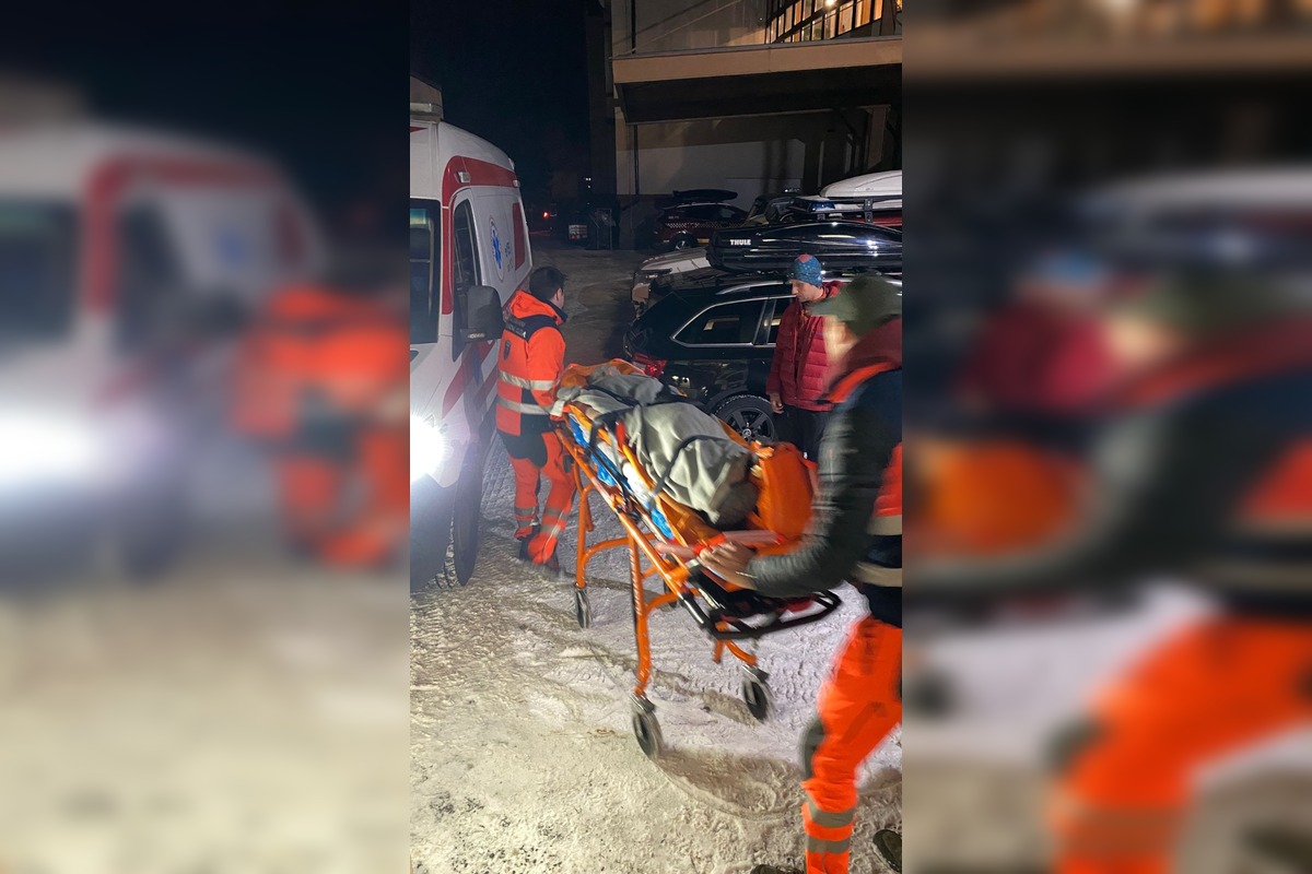 FOTO: Zásah horských záchranárov pod Hrebienkom po zranení po sánkovačke, foto 3