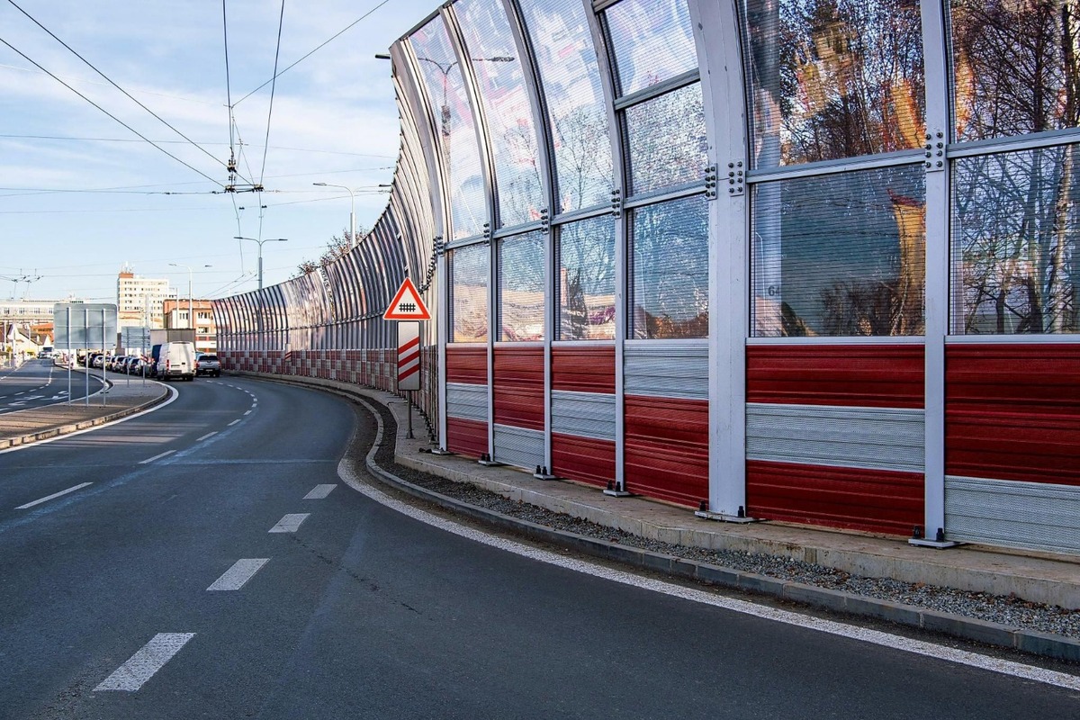 FOTO: Most na Levočskej sa podľa ľudí po 6 rokoch začína rozpadať, foto 7