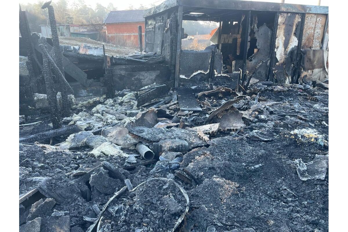 FOTO: Veľký Šariš si pripomína rok od tragického požiaru v miestnej osade, foto 7