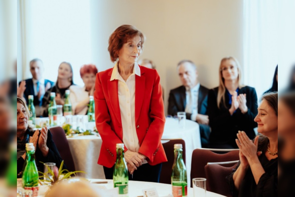 FOTO: Nedonosenecká babka z Humenného zabojuje o titul slovenky Roka, foto 3