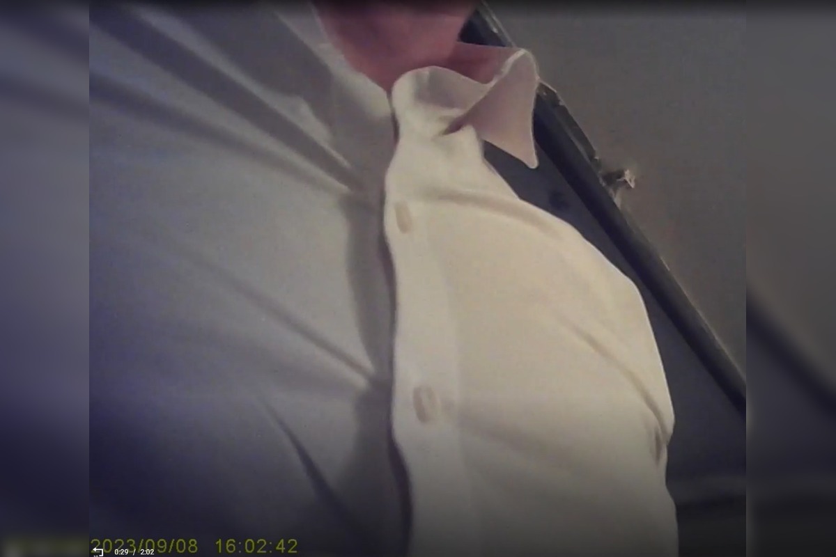 FOTO: Podozrivé zábery z domu Ferenčáka. 45-tisíc v hotovosti, 75-tisíc na účet, foto 5