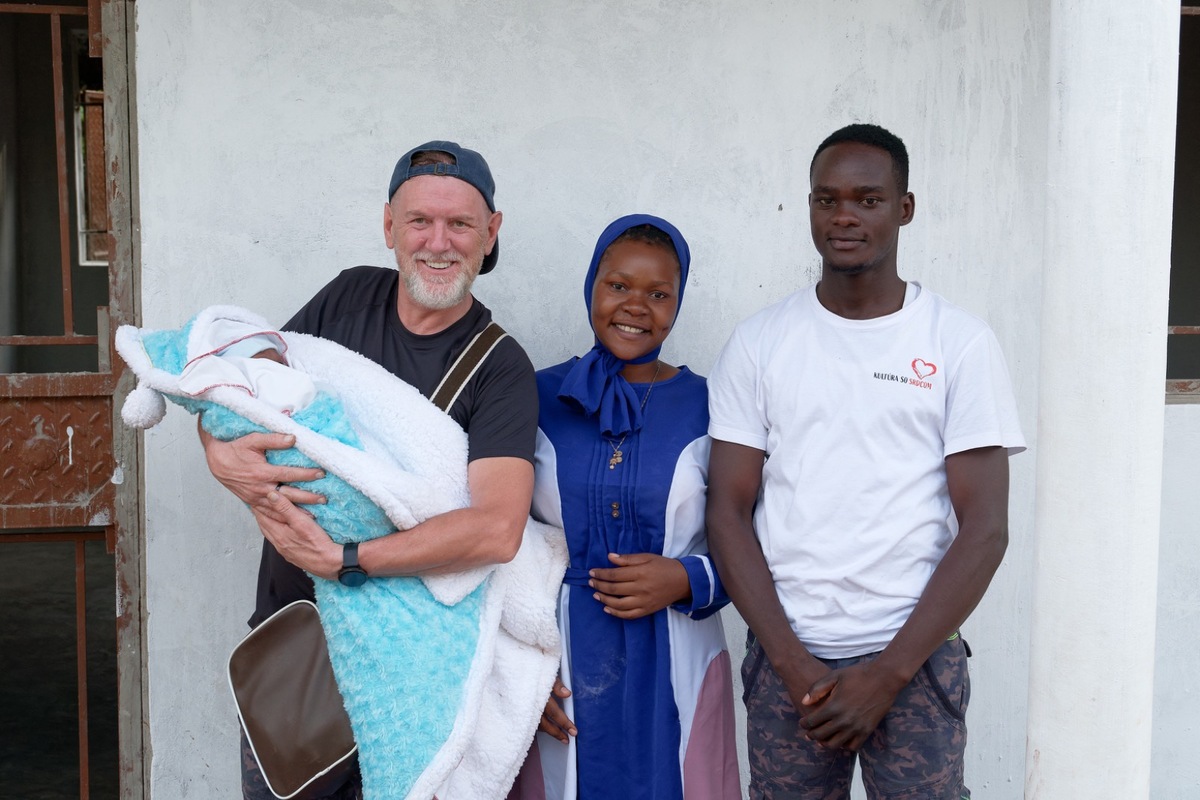 FOTO: Čviro zo Starej Ľubovne pomáha sirotám v Ugande, foto 18