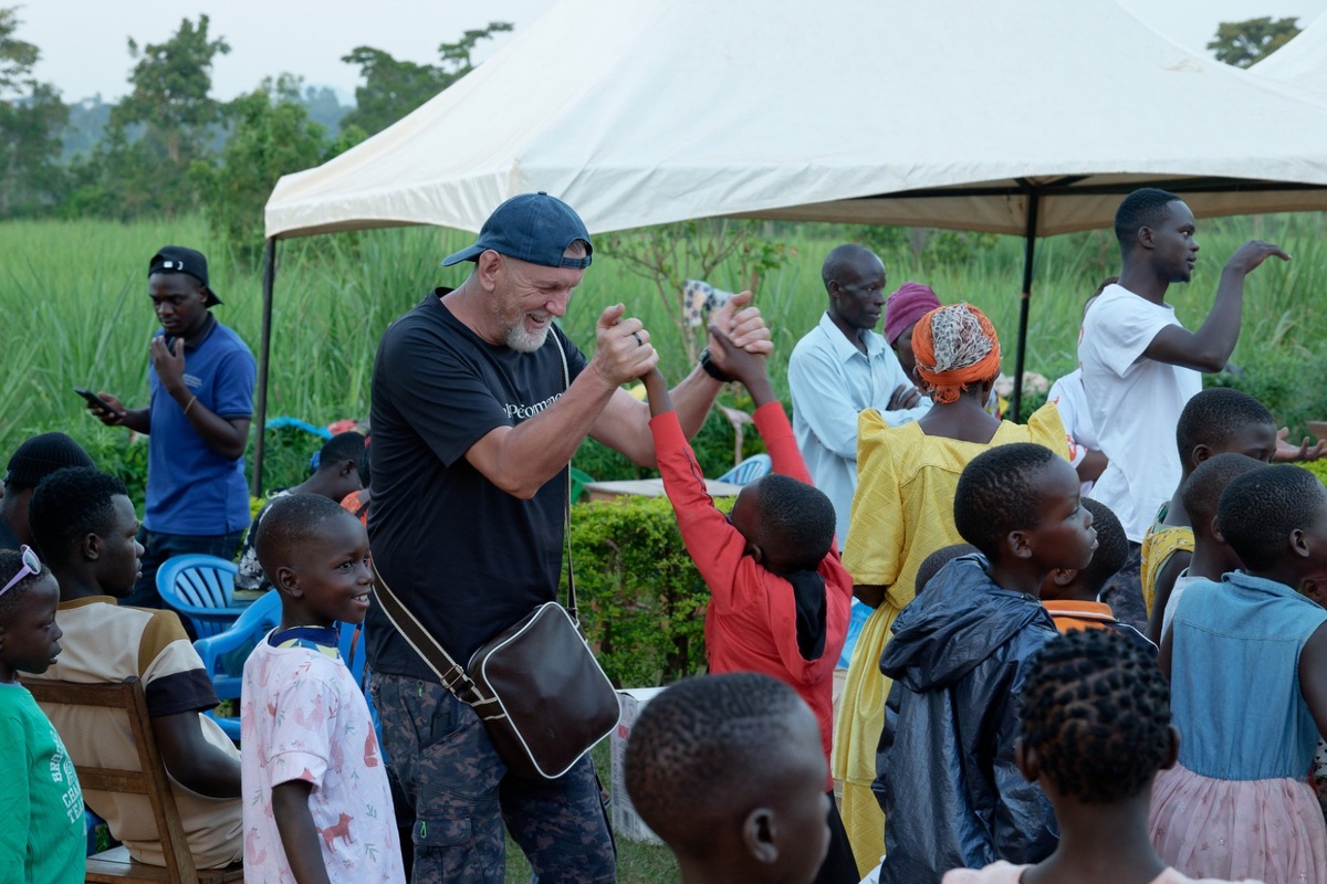 FOTO: Čviro zo Starej Ľubovne pomáha sirotám v Ugande, foto 19