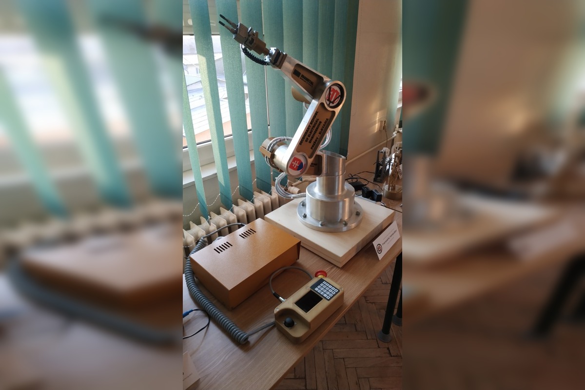 FOTO: SPŠ elektrotechnická v Prešove ide medzi špičku, foto 5