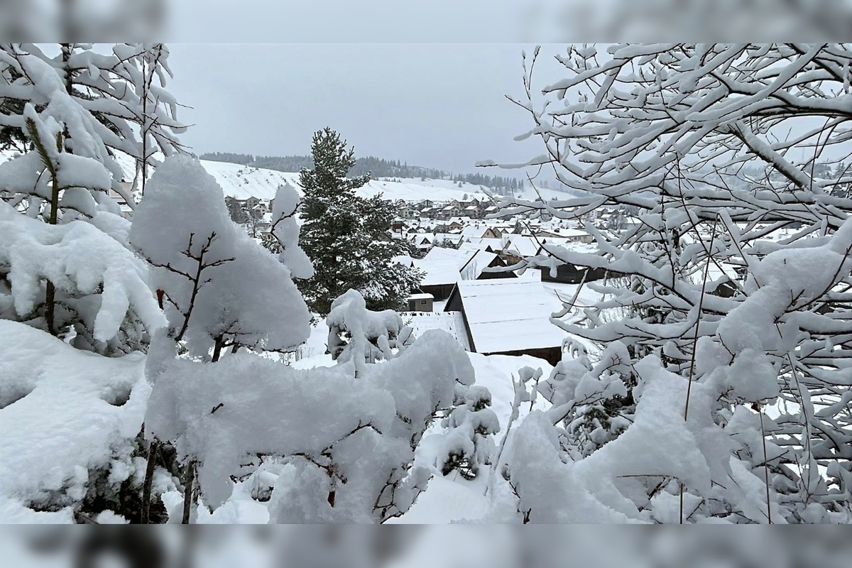VIDEO: Vo viacerých oblastiach Prešovského kraja od rána sneží, foto 4