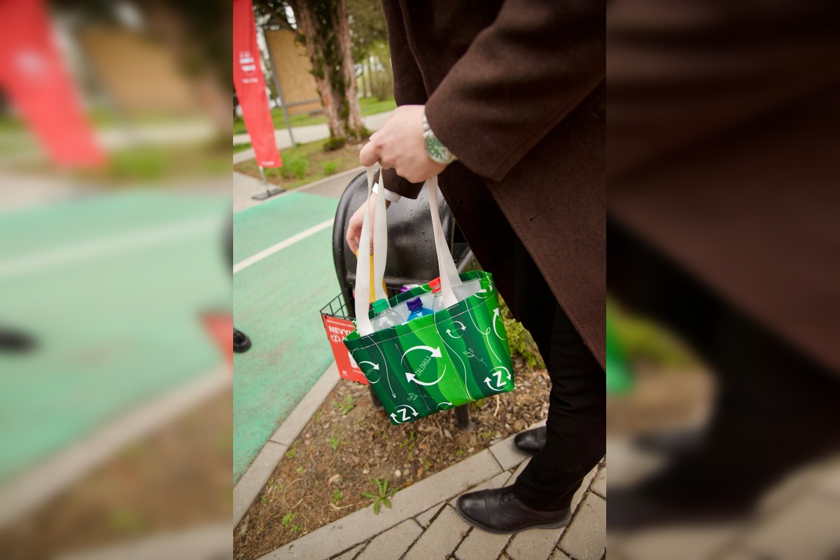FOTO: Nové koše v Prešove. Obaly už nemusíte hádzať dnu, foto 4