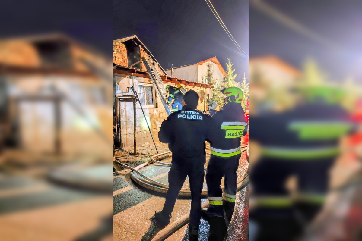 FOTO: Po požiari v Starej Ľubovni ostalo bez strechy viac ako 40 ľudí, foto 6