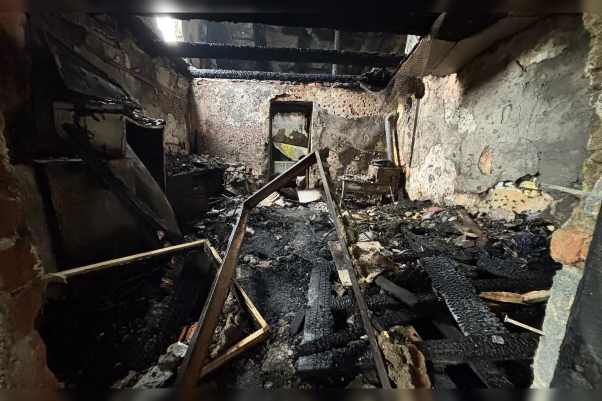 FOTO: Po požiari v Starej Ľubovni ostalo bez strechy viac ako 40 ľudí, foto 11