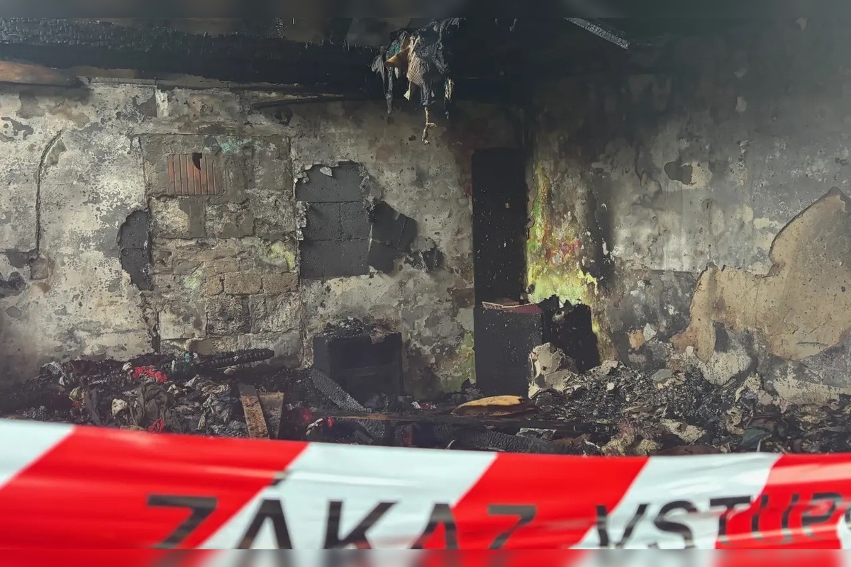 FOTO: Po požiari v Starej Ľubovni ostalo bez strechy viac ako 40 ľudí, foto 13