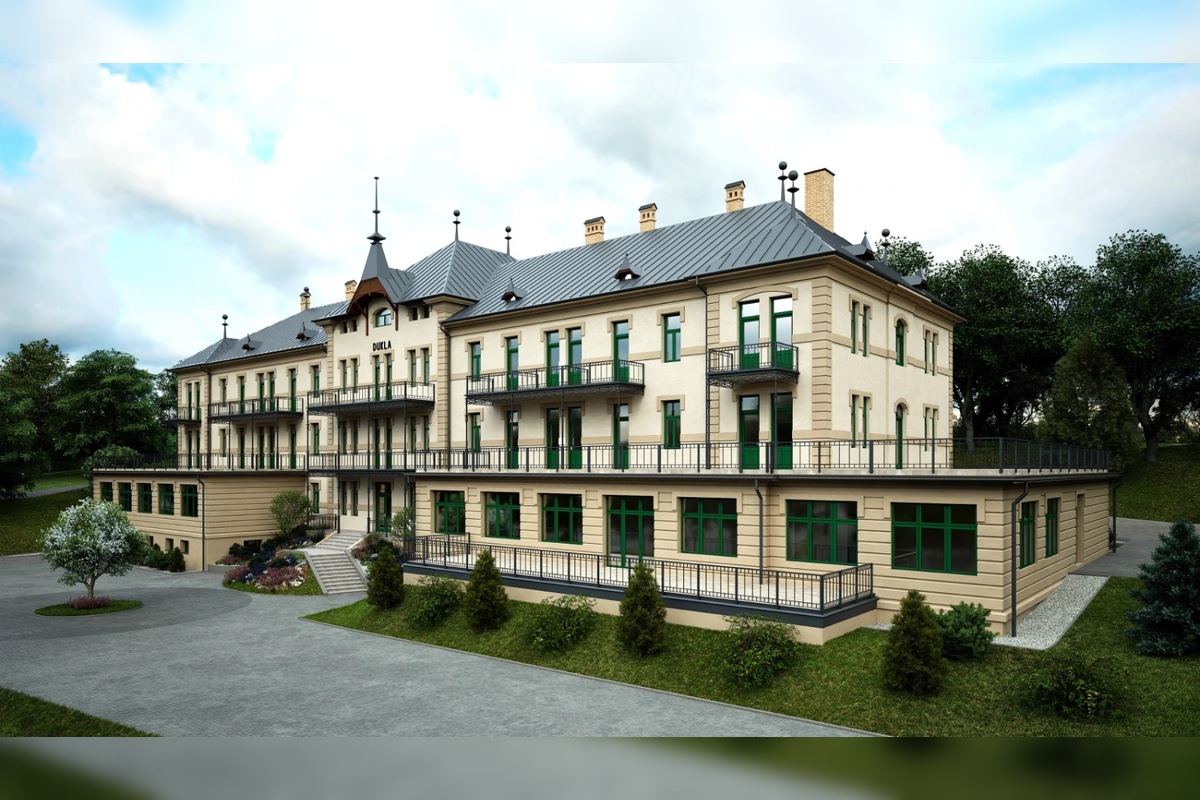 FOTO: Hotel Dukla v Bardejovských kúpeľoch po rokoch otvára svoje brány, foto 2