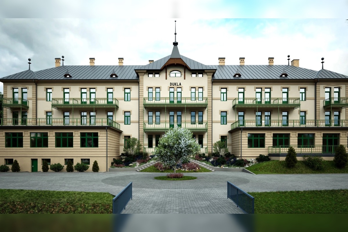 FOTO: Hotel Dukla v Bardejovských kúpeľoch po rokoch otvára svoje brány, foto 3