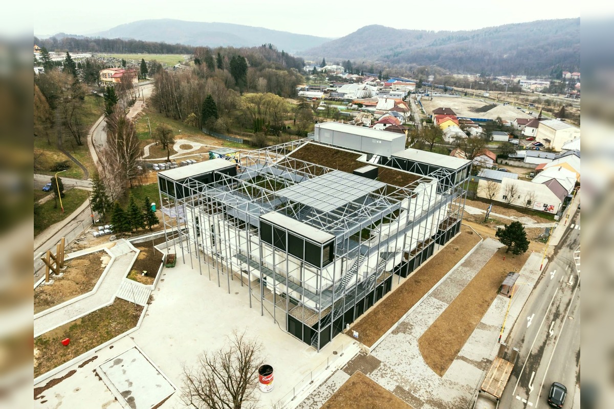FOTO: Rekonštrukcia Warholovho múzea za 15 miliónov finišuje, otvorenie v septembri, foto 5
