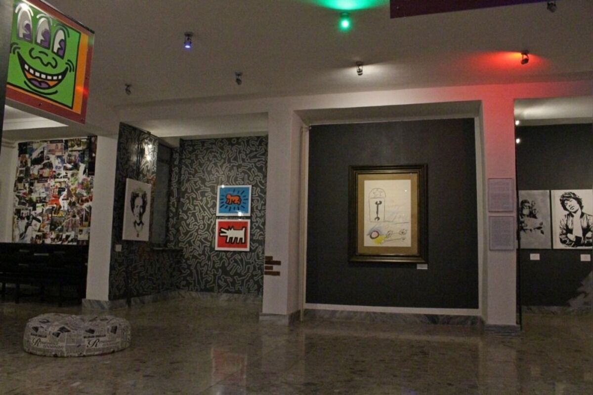 FOTO: Rekonštrukcia Warholovho múzea za 15 miliónov finišuje, otvorenie v septembri, foto 9