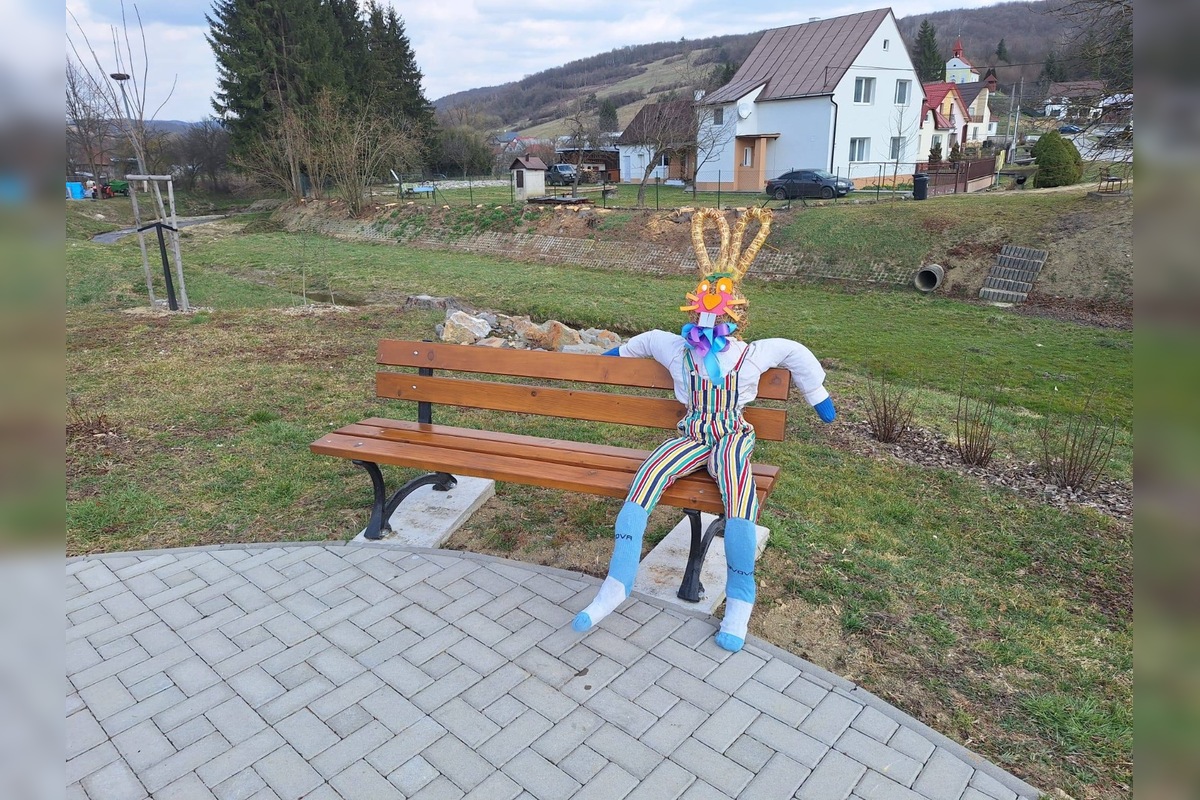 FOTO: Mestá a obce v Prešovskom kraji žiaria veľkonočnou výzdobou, foto 4