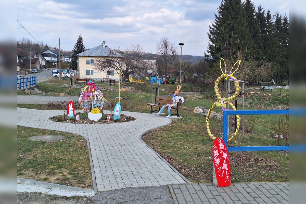 FOTO: Mestá a obce v Prešovskom kraji žiaria veľkonočnou výzdobou, foto 8