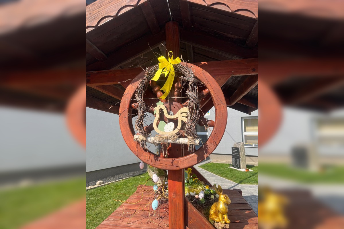 FOTO: Mestá a obce v Prešovskom kraji žiaria veľkonočnou výzdobou, foto 17