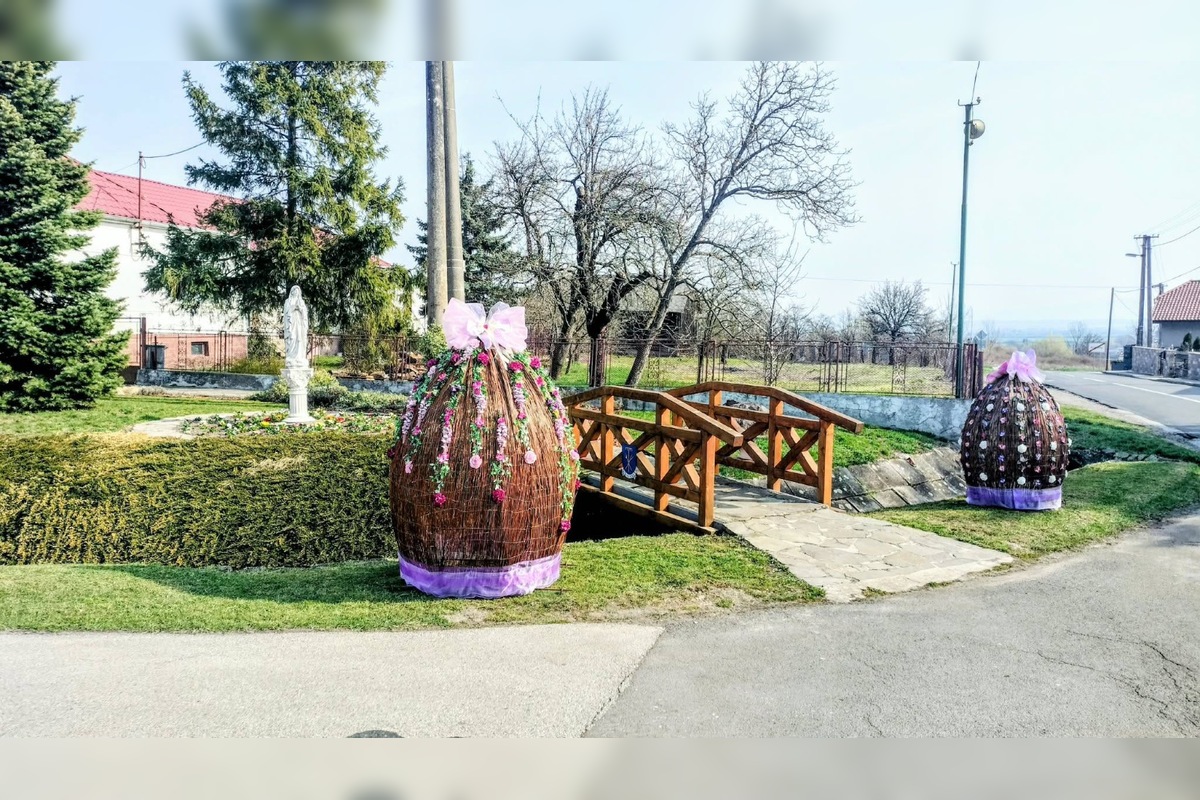 FOTO: Mestá a obce v Prešovskom kraji žiaria veľkonočnou výzdobou, foto 37