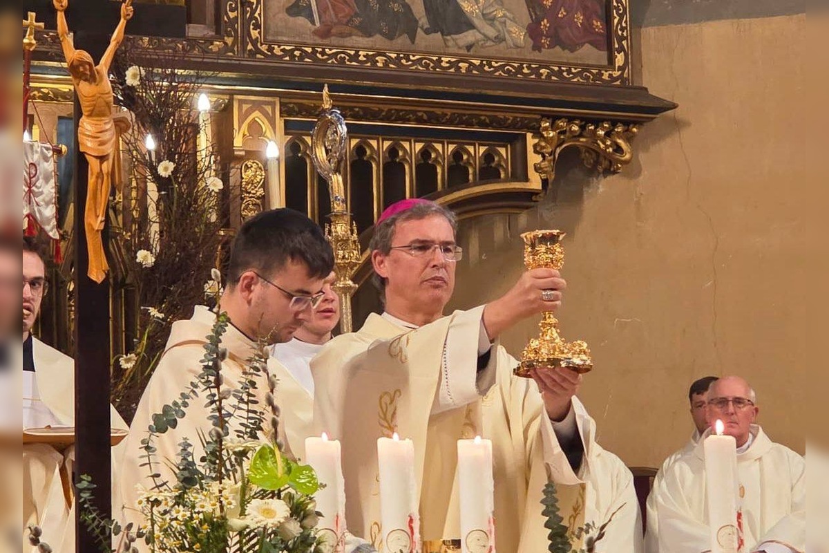 FOTO: V Spišskom Podhradí odhalili pamätník obetiam tragickej udalosti, foto 6