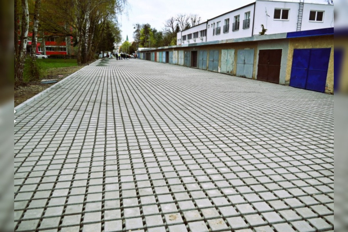 FOTO: Humenné mení garáže na mestskú zeleň, ďalšie projekty sú v hre, foto 1