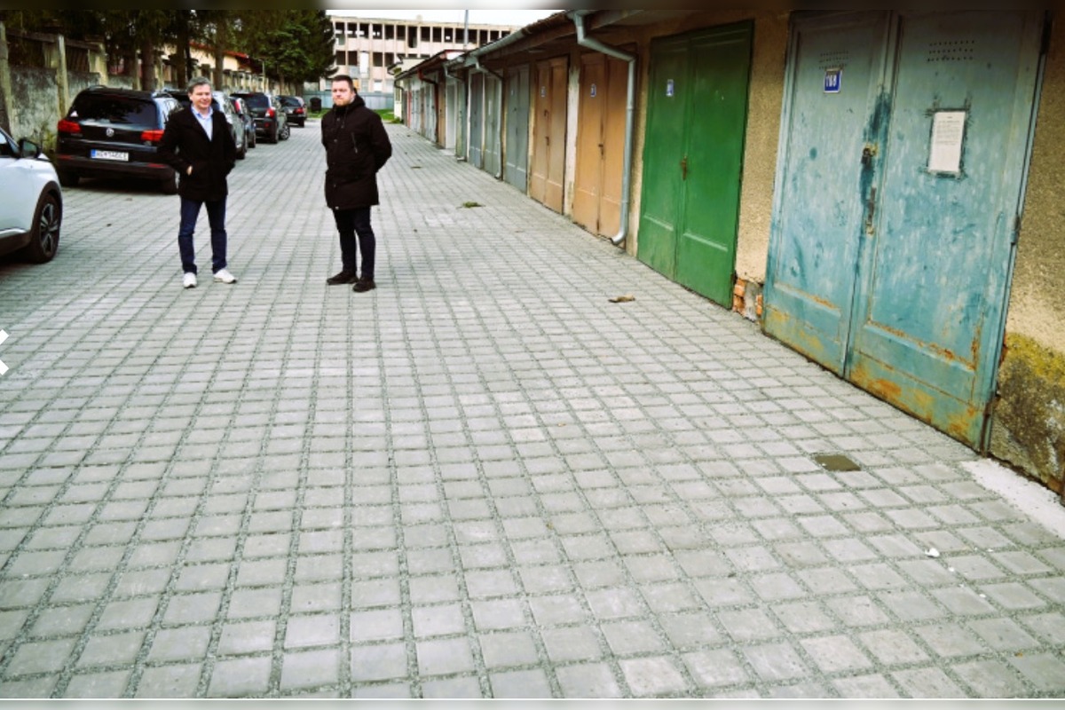 FOTO: Humenné mení garáže na mestskú zeleň, ďalšie projekty sú v hre, foto 4