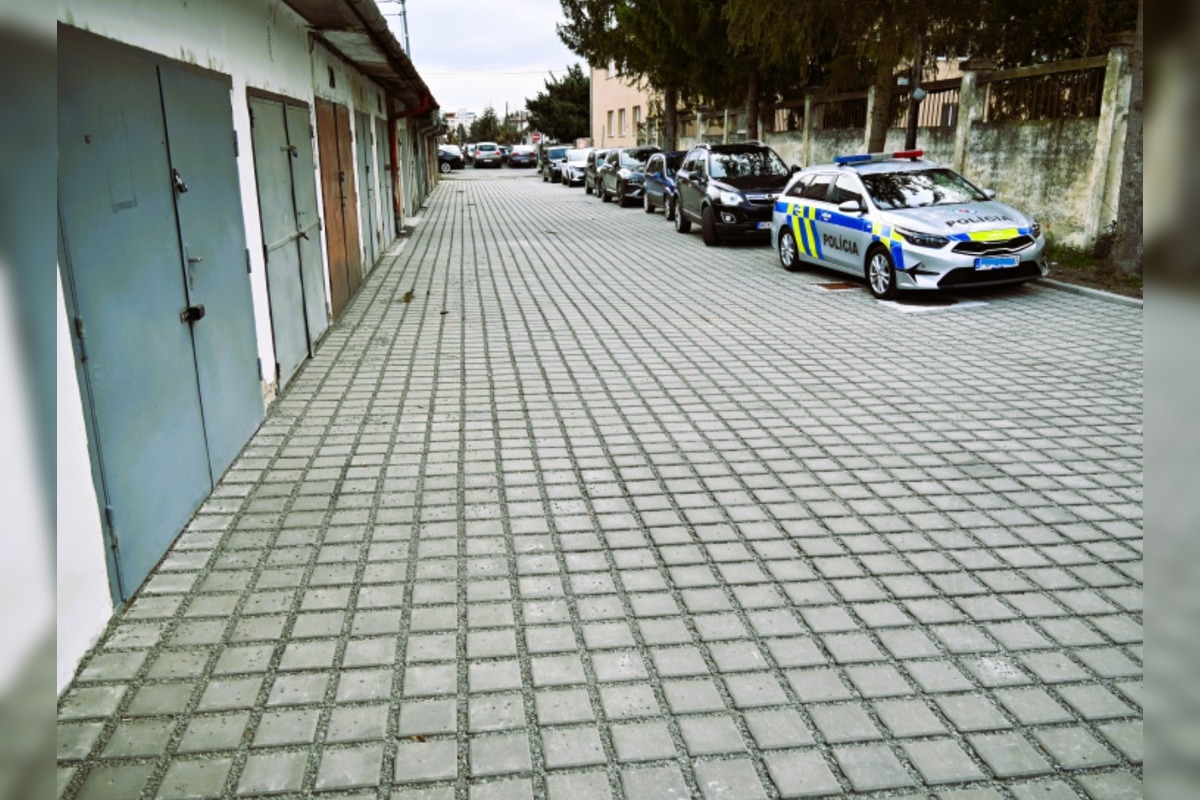 FOTO: Humenné mení garáže na mestskú zeleň, ďalšie projekty sú v hre, foto 5